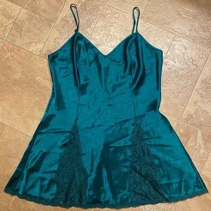 Victoria’s Secret Green Slip